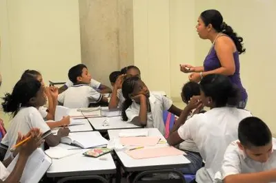 1.600 estudiantes de Cali, primeros beneficiarios de ‘Jornada Escolar Complementaria’: lanzamiento este miércoles 18 de abril