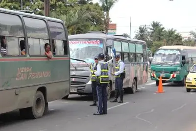 1.377 buses de servicio público saldrán de circulación para darle paso al MÍO