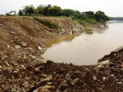 El Dagma avanza en trabajos de mitigación del riesgo en jarillón de Alfonso López