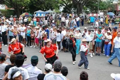 Cali buscará romper el Récord Guinness, bailando cumbia