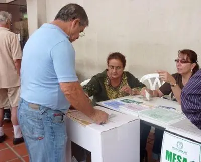 480 Juntas de Acción Comunal eligen en Cali a nuevos servidores comunitarios