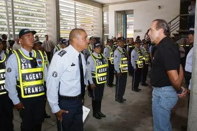 Listado de agentes habilitados en el proceso de vinculación de los 100 nuevos guardas en Cali