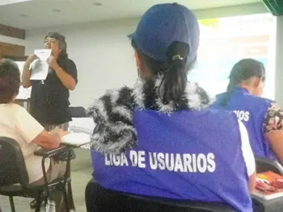 La Secretaría de Salud de Cali aclaró dudas sobre el Sisbén en el centro de salud La Rivera
