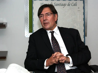 El gobierno de Francia apoya la educación en Cali y en el Valle