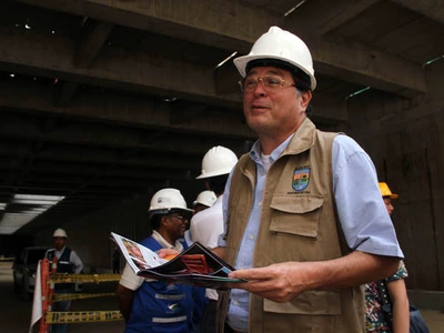 “La Alcaldía no se dejará presionar con acciones de hecho para reparar vías”