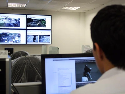En agosto, se instalarán 11 nuevas cámaras de fotodetección en la ciudad
