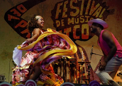 Los colores del Petronio Álvarez 2012