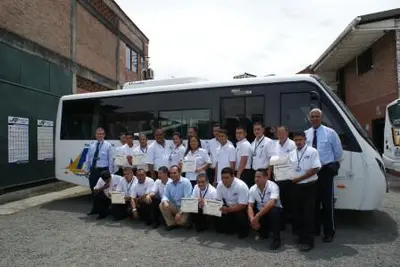 Tránsito continúa capacitando conductores de transporte de la ciudad