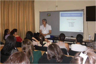 Entidades de salud de Cali se actualizan en acreditación
