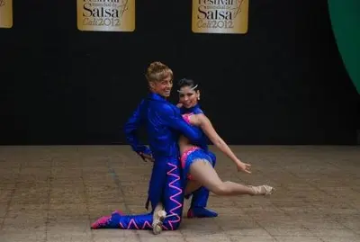 “Bailamos salsa por alcanzar un sueño”