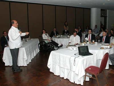 Proyectos innovadores para Cali y la región Pacífico son socializados con empresarios e inversionistas