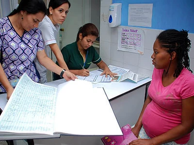 La Red de Salud Centro le apuesta a la reducción de embarazos en adolescentes