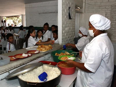Secretaría de Salud Pública Municipal trabaja por una alimentación escolar saludable