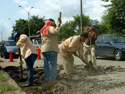 Habrá pavimento para cuadras o barrios mejor adornados en Navidad