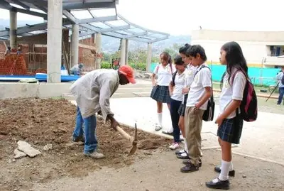 Obras en instituciones educativas por más de $ 8.000 millones