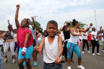 La Ciclovida promueve a las jóvenes promesas del boxeo que surgen en barrios del oriente caleño