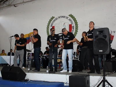 El Alcalde planteó analizar con Corfecali una opción para que la orquesta de la cárcel de Villahermosa participe en la Feria