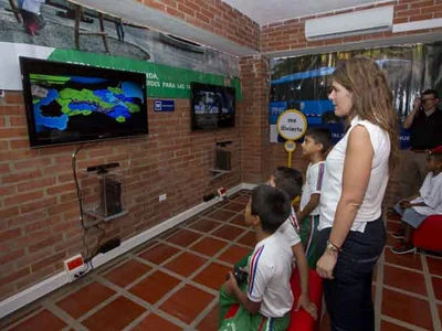 Ya funciona un punto ‘Vive Digital’ en El Vallado y habrá otro en Potrero Grande
