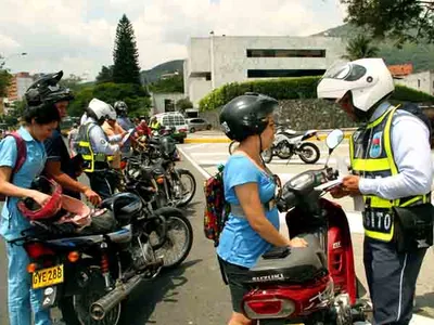 Más guardas de tránsito y recursos para mejorar la movilidad en el fin de año
