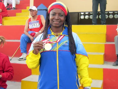 Una caleña dorada: obtuvo dos medallas de oro en el Campeonato Suramericano de Atletismo Senior Máster