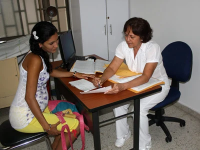 “Hospitales mejoran capacidad de atención para ser más competitivos”: secretario de Salud