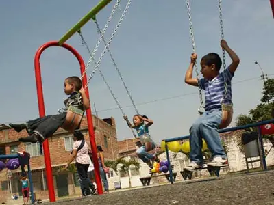 ‘Viva el Parque en Familia’, un programa para disfrutar este fin de semana, en las comunas 6 y 15