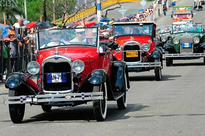 Hasta el 18 de diciembre, inscripciones para el Desfile de Autos Antiguos de la Feria