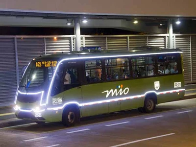 Más buses del MIO con luces rodarán por una Cali iluminada