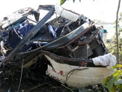 Santiago de Cali se solidariza con familias de las víctimas de accidente en Cundinamarca