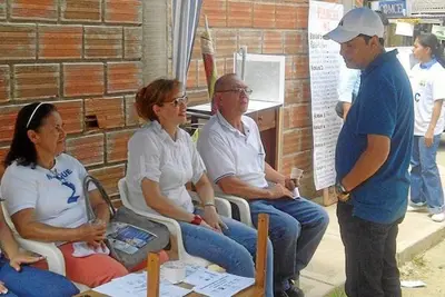 Capacitación a mujeres de las juntas comunales y administradoras locales