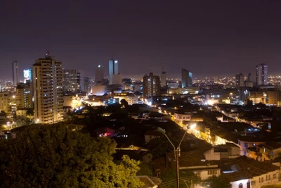 La Alcaldía amplió horario de cierre de locales nocturnos: será hasta las 4:00 a.m., en la Feria