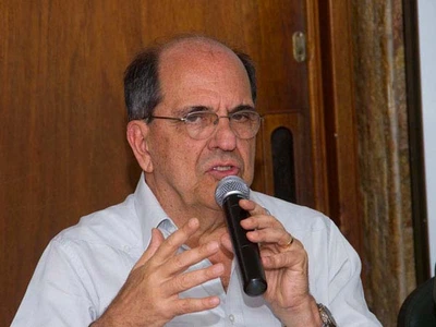 El Alcalde desea a la ciudadanía un Feliz Año en familia: “A Cali, la construimos entre todos”