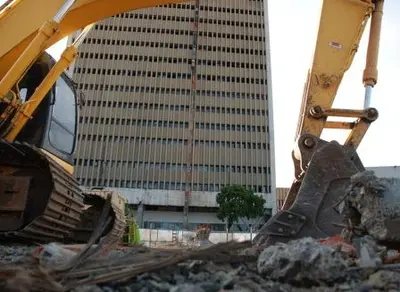 El Alcalde y el Fiscal General analizaron el futuro de la sede de la Fiscalía en el centro caleño