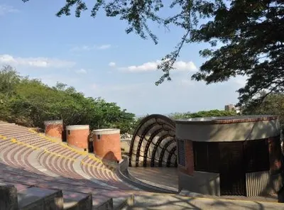 El teatro Los Cristales se renueva para la temporada cultural de este 2013