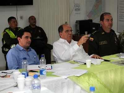 En consejo de seguridad, el Alcalde evaluó situación de jóvenes de alto riesgo en El Vergel