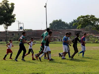 En barrios del oriente caleño, jóvenes hacen goles por la convivencia