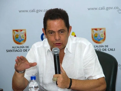 El ministro Vargas Lleras anuncia más casas gratuitas para Cali