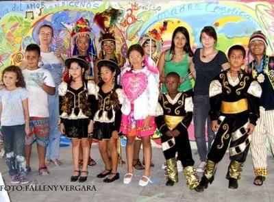 El Instituto Popular de Cultura con su grupo Eí-Oí, apoyó peña cultural en el sur caleño
