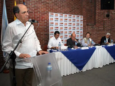El Alcalde propone incluir la Portada al Mar, en proyecto Cali–Dagua–Loboguerrero