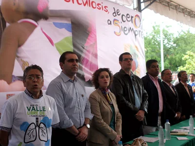 La Organización Panamericana de la Salud, la Nación y la Alcaldía, unidas contra la tuberculosis