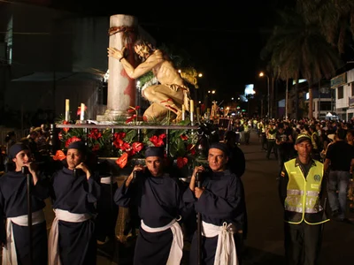 Cali mostró su fervor en la Procesión del Miércoles Santo