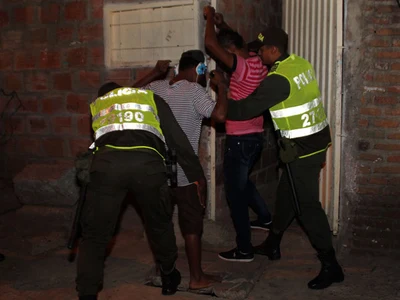 Por un mes más, se amplió suspensión del porte de armas en seis comunas de la ciudad