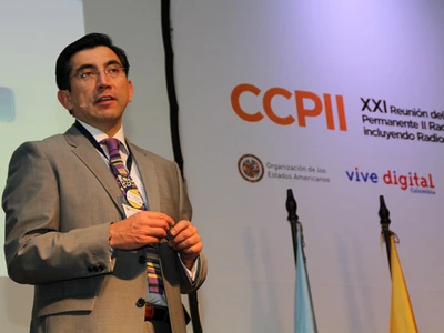 Ante miembros de la OEA, el ministro de las TIC mostró inversión en tecnologías para la ciudad