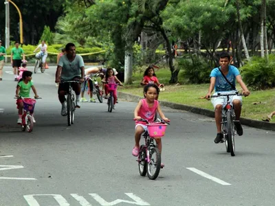 La ciudad disfrutó este domingo las ciclovidas comunitarias