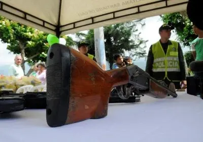 Hasta este viernes, se suspenden permisos de porte de armas en Cali