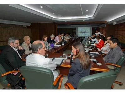 La Fundación Ford se interesa por fomentar procesos sociales en Cali