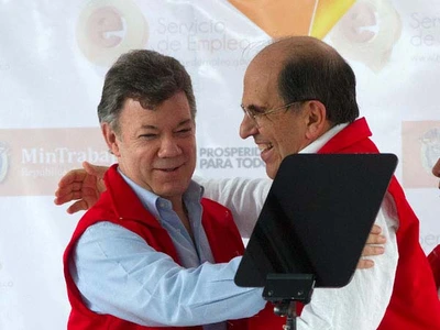 “¡Cali, tengo una muy buena noticia, Emcali volverá al Municipio, el 3 de julio!”: presidente Santos