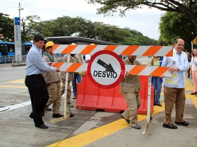 La Administración Municipal puso en servicio la obra de carriles mixtos en la calle 5