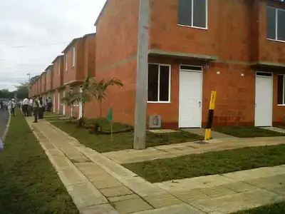Cerca de 500 familias beneficiarias recibieron casas gratuitas en el suroriente caleño