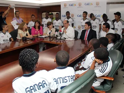 “El convenio con la Fundación Real Madrid permitirá el crecimiento de nuestros niños con valores”